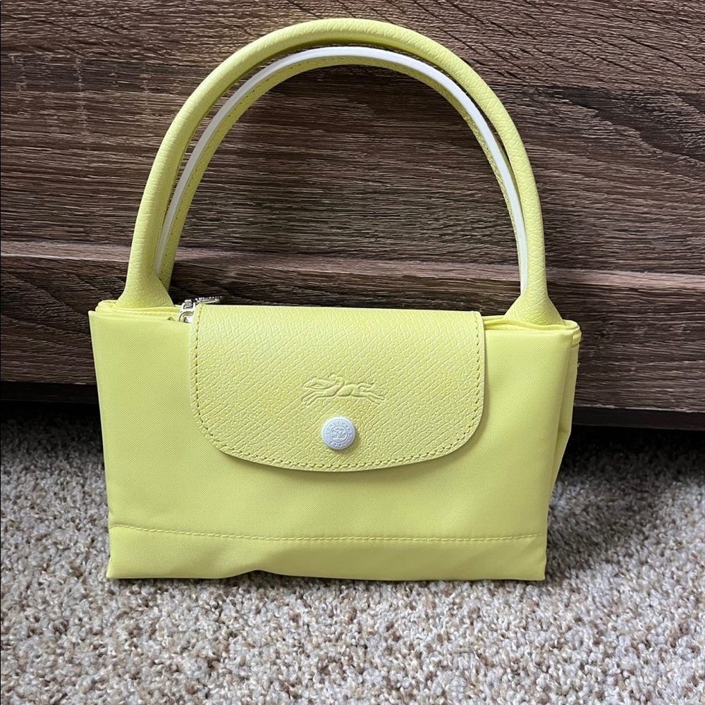 longchamp Medium Le Pliage Shoulder Tote Bag